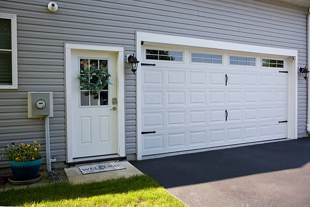 24/7 Emergency Garage Door Panel Replacement experts in Penn Estates, PA